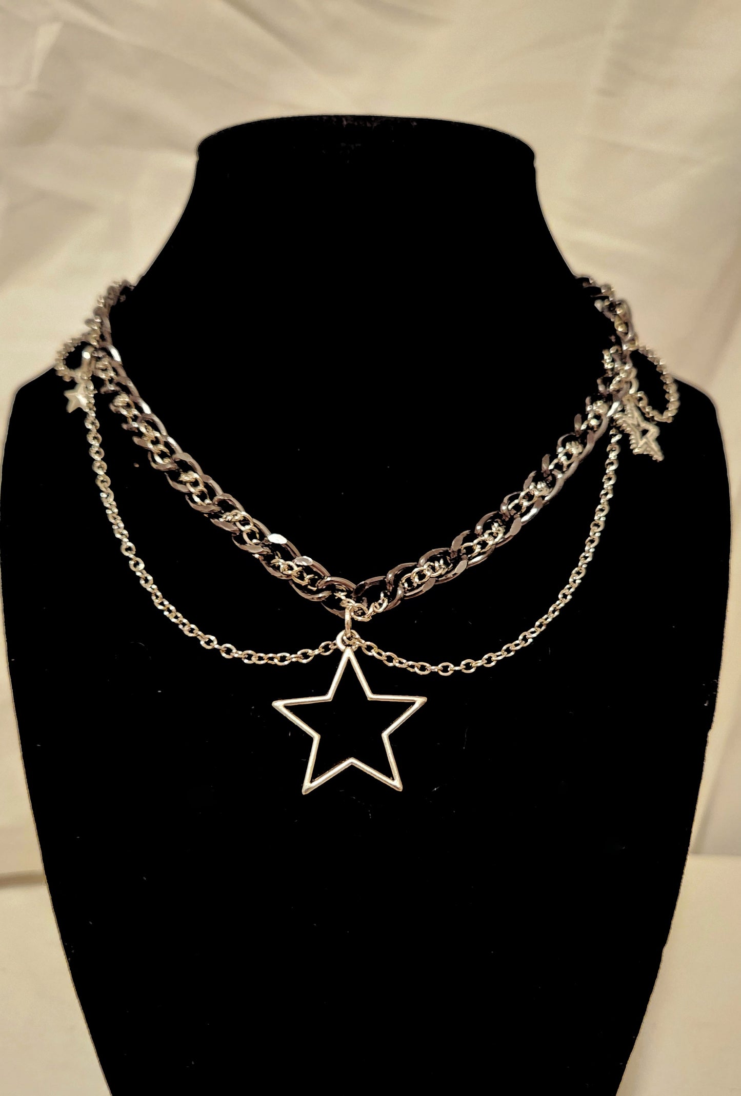 Black and Silver Chain Star Choker Necklace